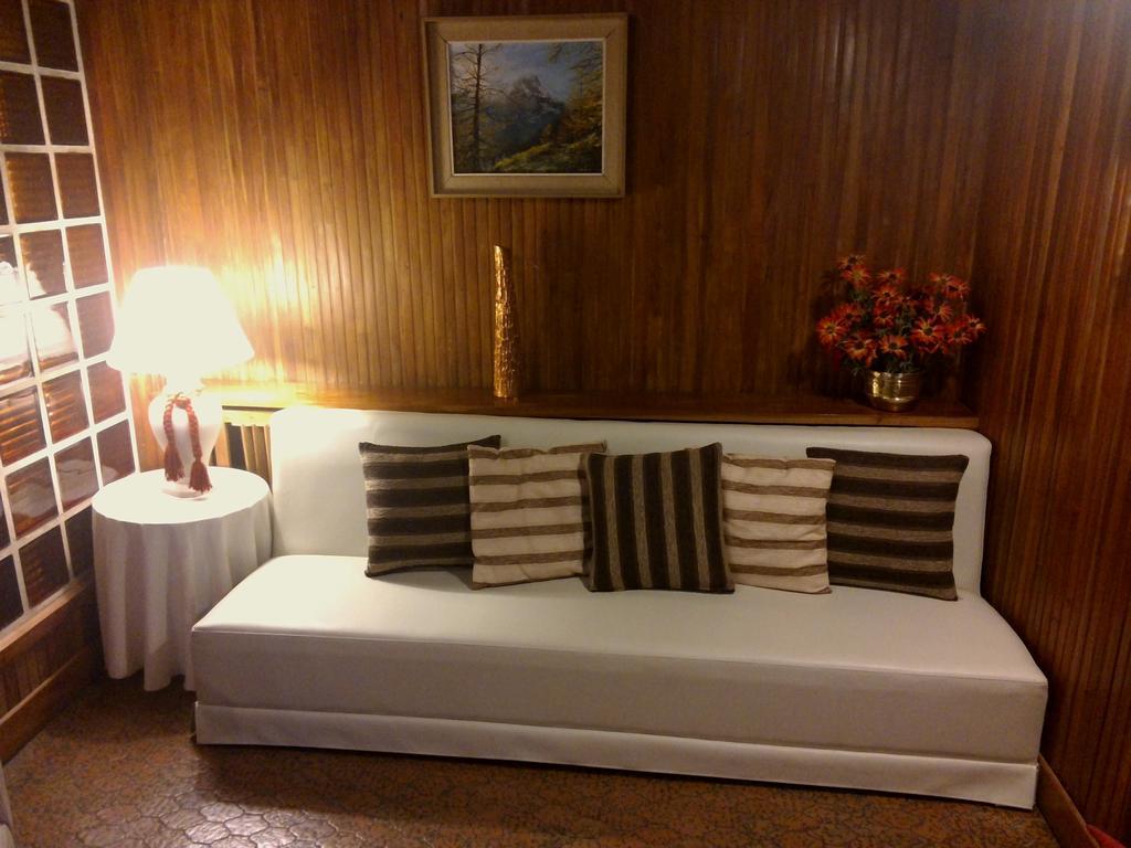 Hotel Edelweiss Вила Генерал Белграно Екстериор снимка